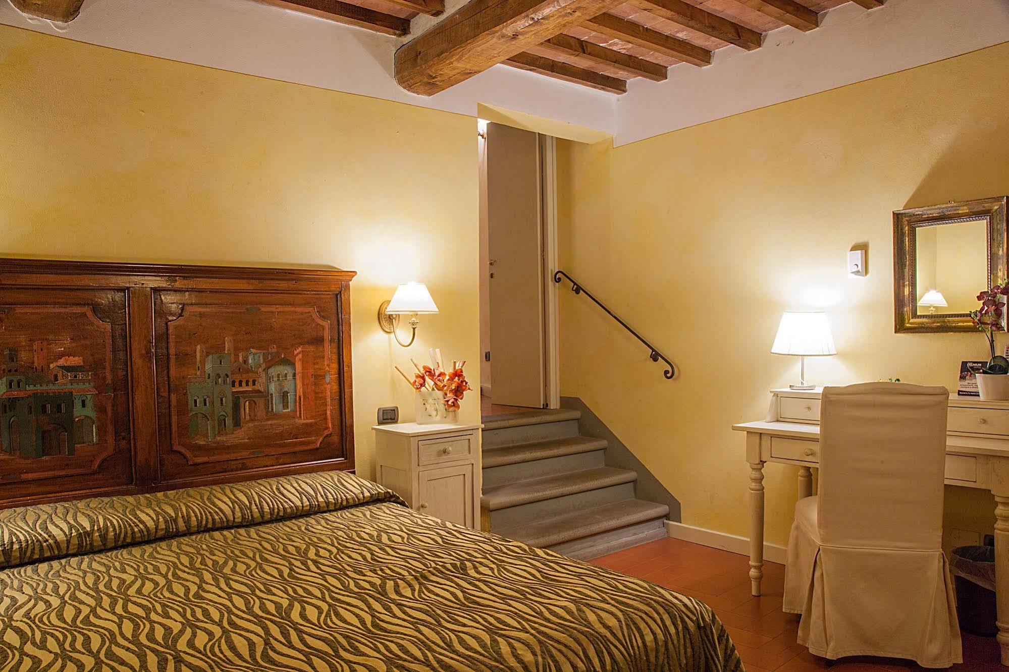 Borgo Sant'Ippolito Country Hotel Ginestra Fiorentina Exterior foto